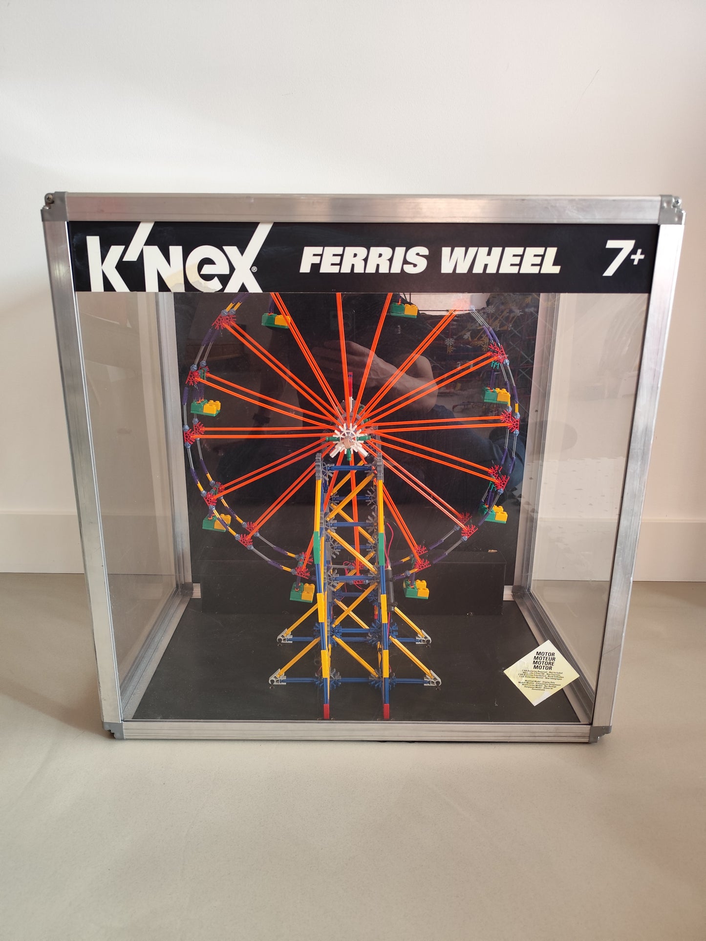 K'nex Store display model Ferris wheel with working motion sensor and custom motor