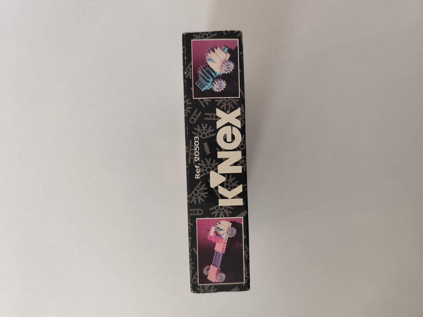 K'nex sealed #20503 racing car (sun damage)